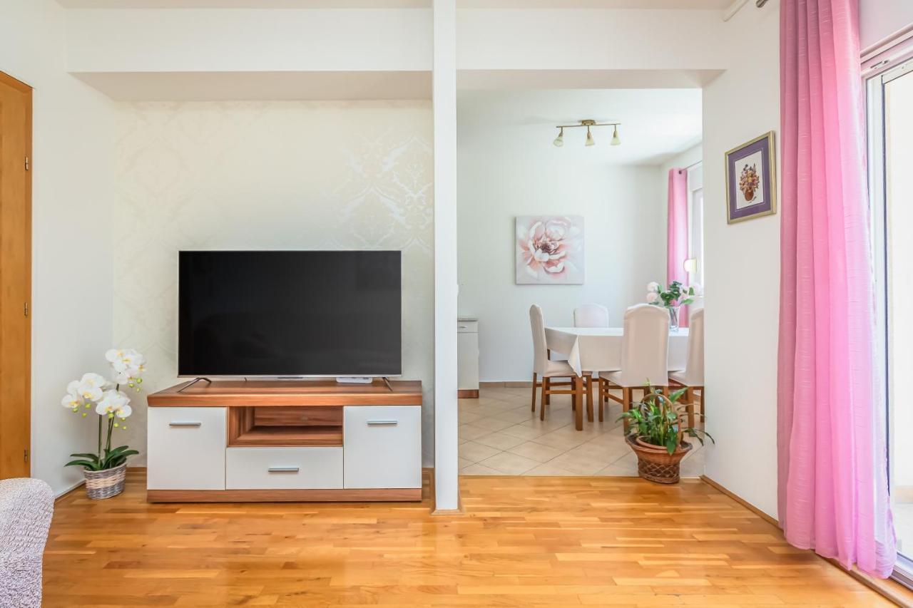 Indigo Apartment Makarska Esterno foto