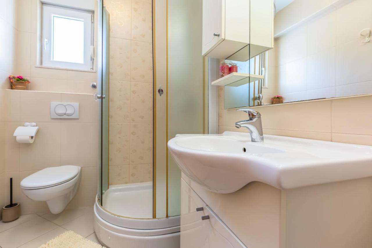 Indigo Apartment Makarska Esterno foto